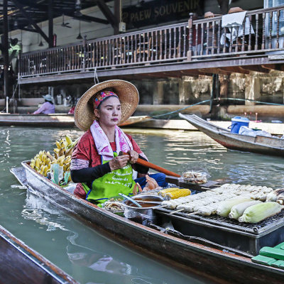 Floating Market