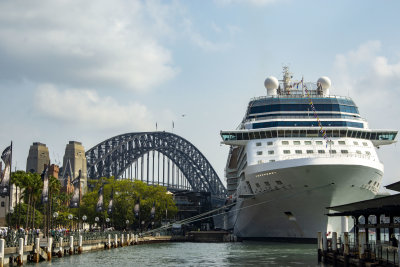 Day 16 (2019.12.14) - Docking in Sydney