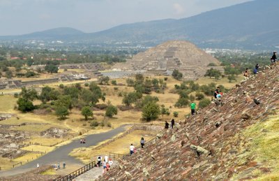 Climbing to the Pyramid of the Sun