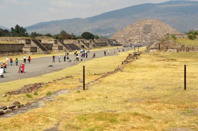 Avenue of the Dead and Pyramid of the Moon
