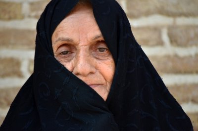 Old Woman - Yazd