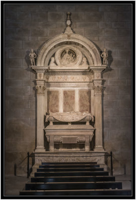 22 Funerary monument of Pietro da Noceto D7501562.jpg