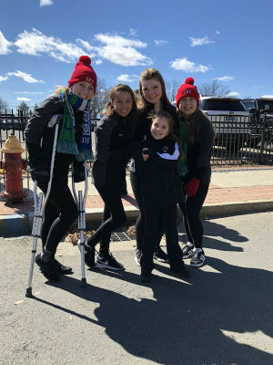 girls2PreRace19.jpg