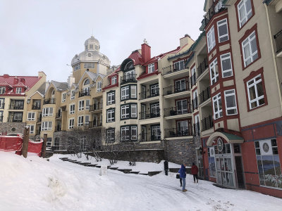 hotelTremblant.jpg