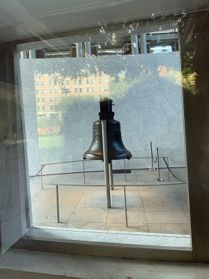 phi-libertybell.jpg