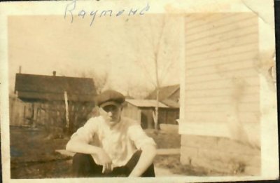 raymond-diver30s.jpg