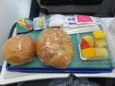 Rwanda Air lunch in economy Kigali to Nairobi