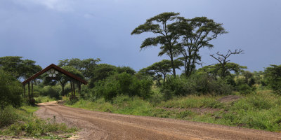 Serengeti entrance gate