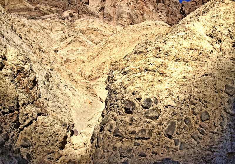 Embedded conglomerate