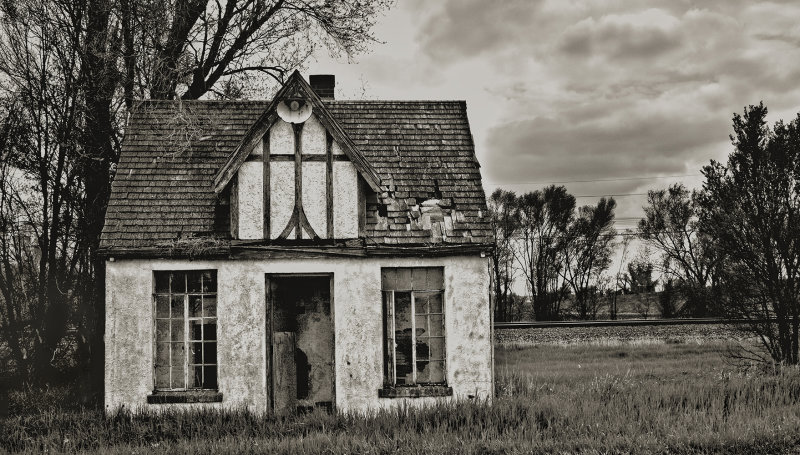 Former Gasoline Station