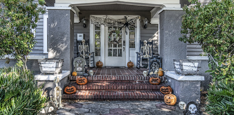 Waiting For The  Neighbors