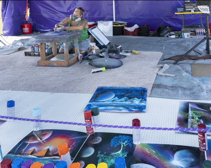 Spray Paint Artist