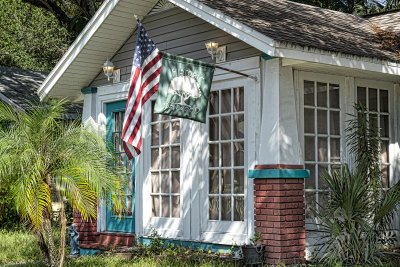 A Neat House 