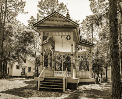 Gazebo,  Largo Historical Park, Florida