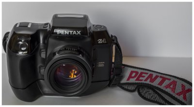 Pentax Z1 de 1993 (+ 50mm f/1,4)  toujours prsent !