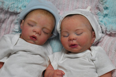 Bountiful Baby Megan and Kaelin