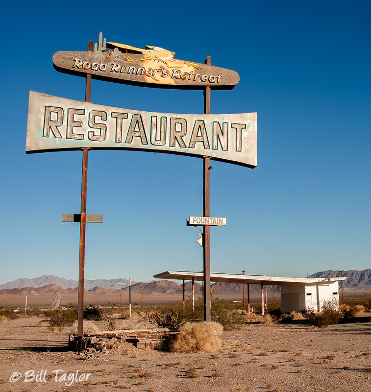 Roadrunner's Retreat, Restaurant, Motel & Gas Service Station