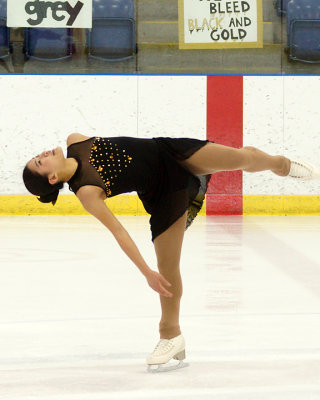 OUA Figure Skating 09243 copy.jpg