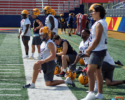 Queen's Football Camp 01750 copy.jpg