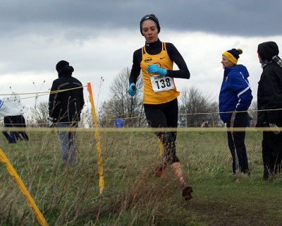 Queen's @ USports XCountry 03692 copy.jpg