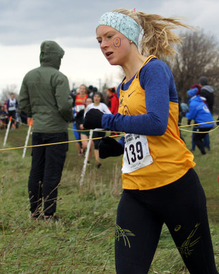 Queen's @ USports XCountry 03702 copy.jpg