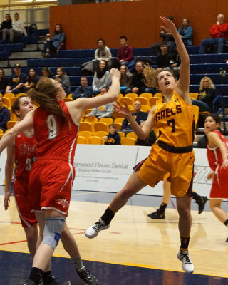 Queen's vs Algoma 04116 copy.jpg
