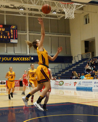 Queen's vs Algoma 04120 copy.jpg