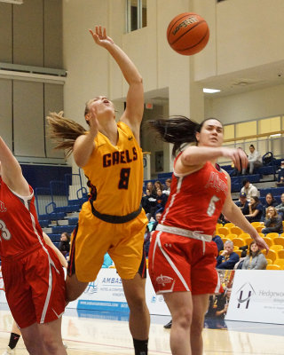 Queen's vs Algoma 04137 copy.jpg