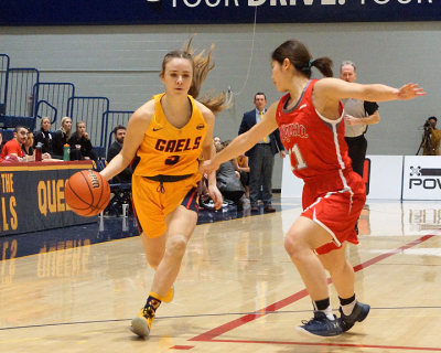 Queen's vs Algoma 04159 copy.jpg