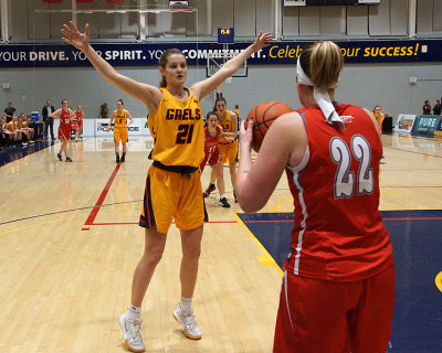 Queen's vs Algoma 04410 copy.jpg