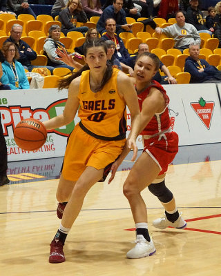 Queen's vs Algoma 04684 copy.jpg