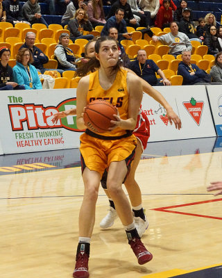 Queen's vs Algoma 04686 copy.jpg