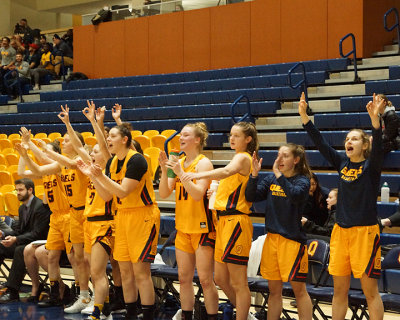 Queen's vs Algoma 04691 copy.jpg