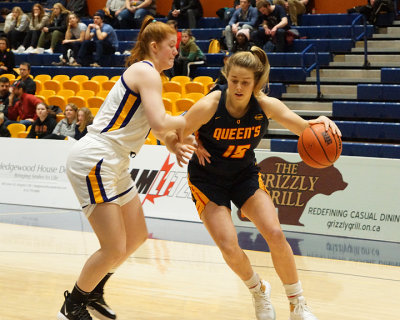 Queen's vs Laurier 06121 copy.jpg