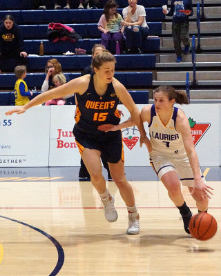 Queen's vs Laurier 06250 copy.jpg