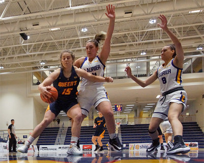 Queen's vs Laurier 06350 copy.jpg