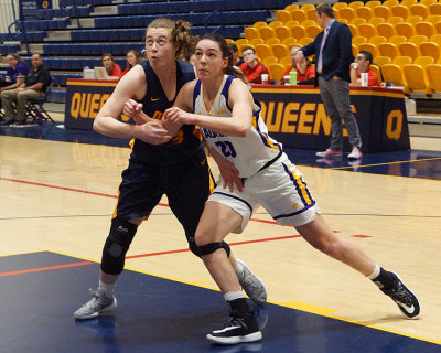 Queen's vs Laurier 06400 copy.jpg