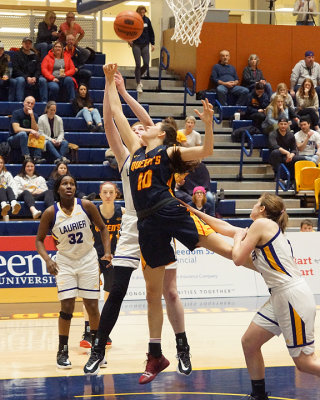 Queen's vs Laurier 06434 copy.jpg