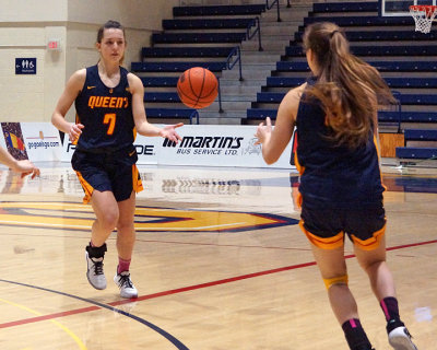 Queen's vs Laurier 06475 copy.jpg