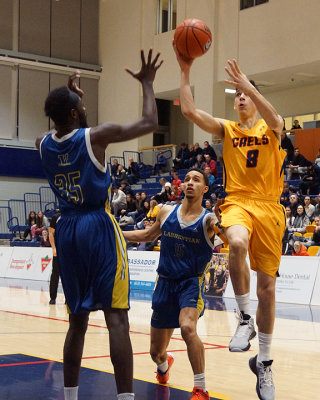 Queen's vs Laurentian 06607 copy.jpg