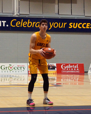 Queen's vs Laurentian 06645 copy.jpg