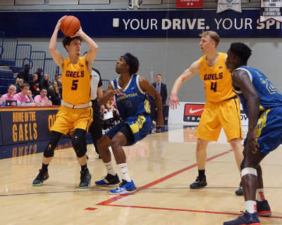 Queen's vs Laurentian 06688 copy.jpg