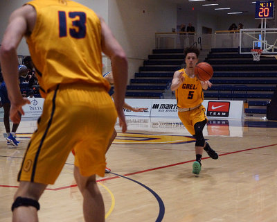 Queen's vs Laurentian 06944 copy.jpg