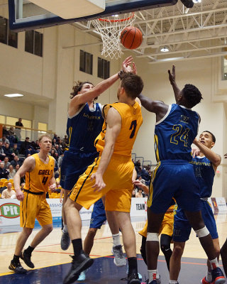 Queen's vs Laurentian 07022 copy.jpg
