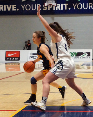 Queen's vs Nipissing 07222 copy.jpg