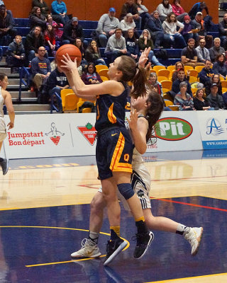 Queen's vs Nipissing 07419 copy.jpg