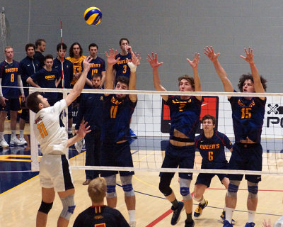 Queen's vs Guelph 08287 copy.jpg