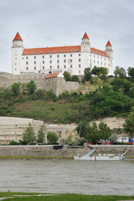 _DSC7609-Bratislava-Castle.jpg