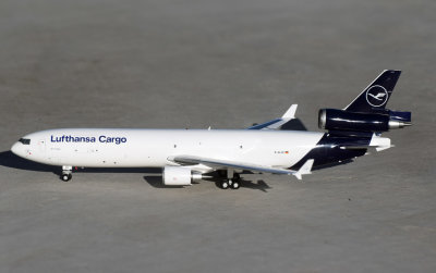 McDonnell Douglas MD-11