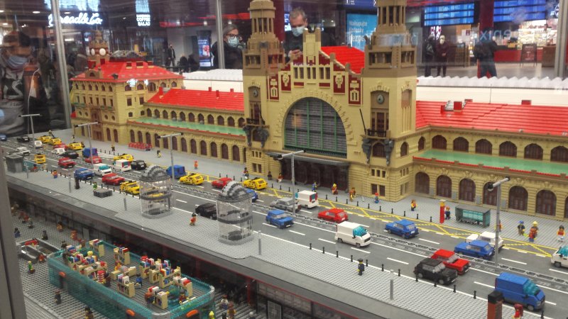 CZ - Prague main railway station, model from Lego 11/2020